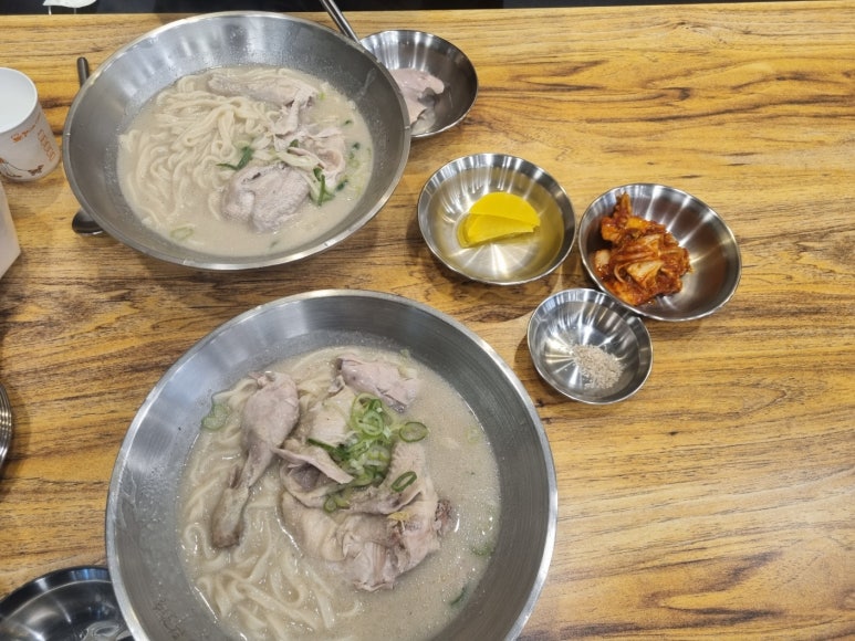 언양닭칼국수북정점 이미지