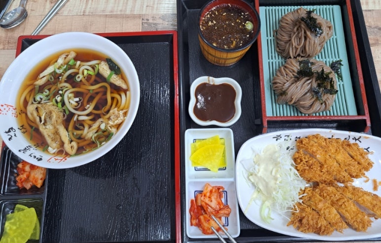 카츠앤맘 이미지