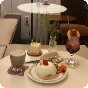 카페 클로이 인 패리스(cafe chloe in paris) 이미지
