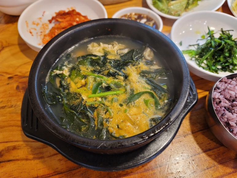 굴세상식당 이미지
