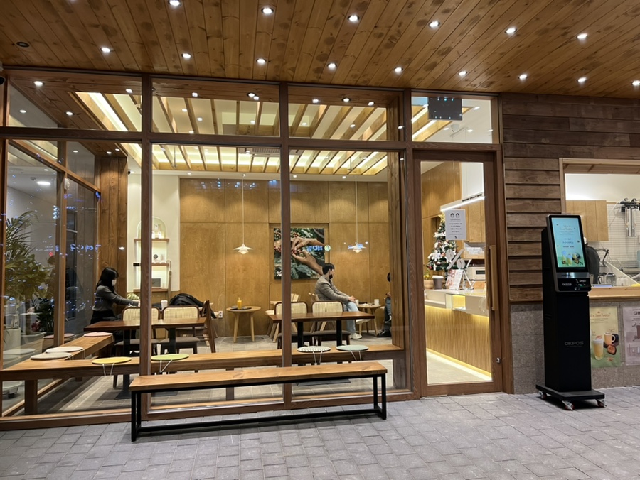 텐퍼센트 천안아산역점 이미지