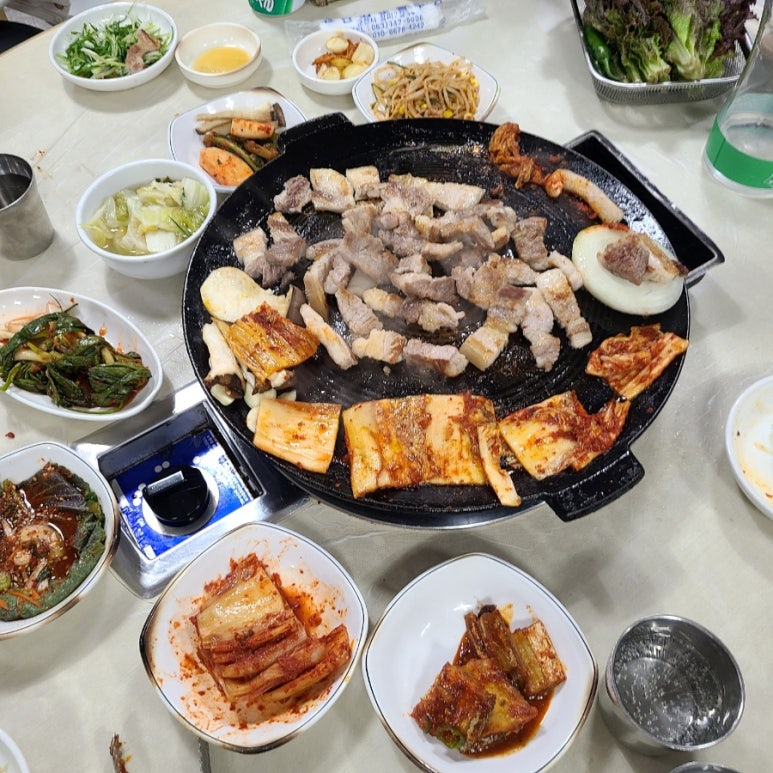 또치네삼겹살 이미지