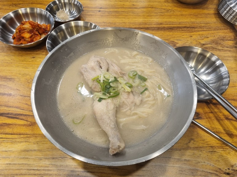 언양닭칼국수북정점 이미지