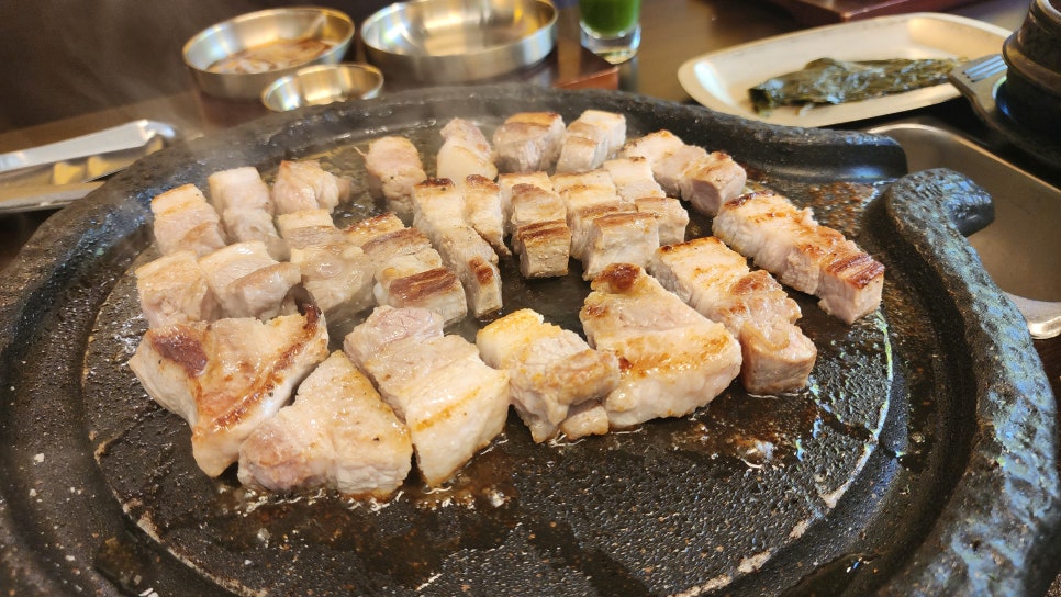 맛집삼겹 이미지
