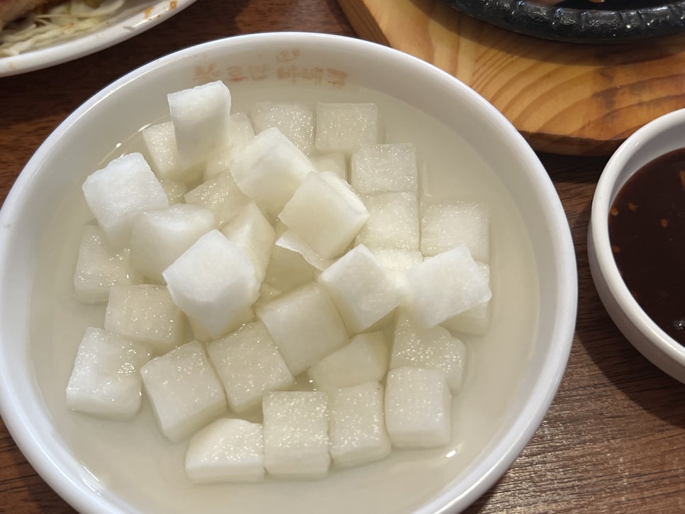 불로만치킨바베큐 이미지