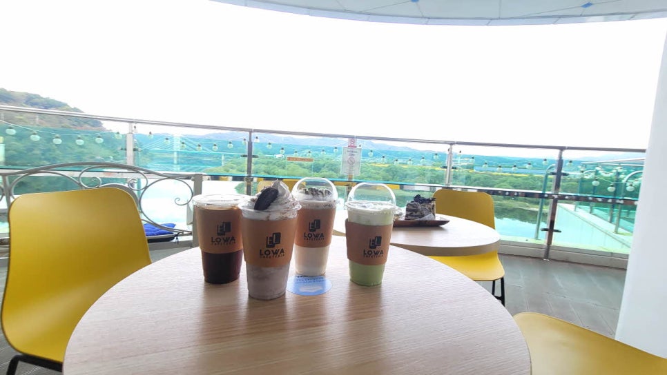 카페로와 이미지