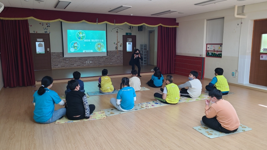 사회복지법인늘사랑어린이집 이미지