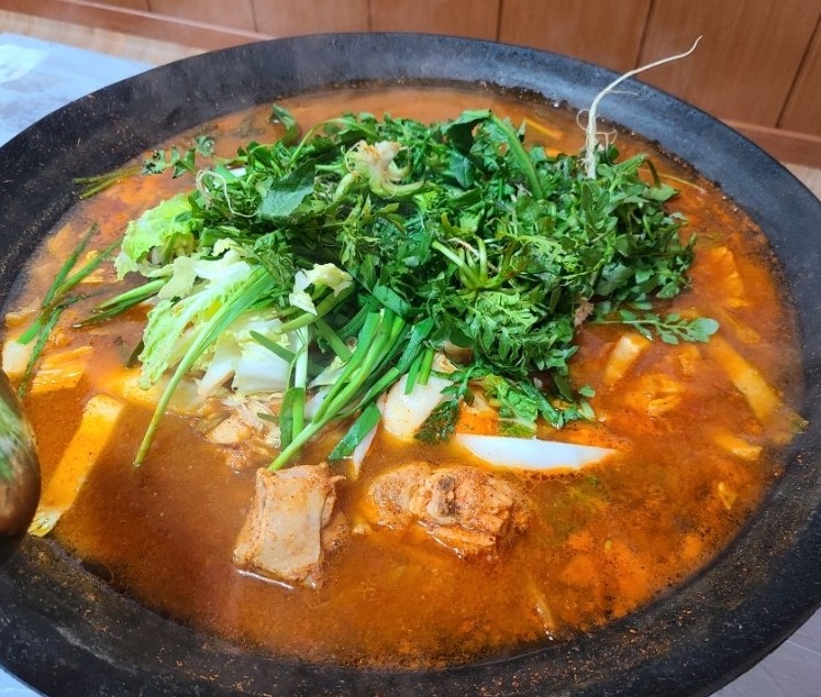 태백솥뚜껑물닭갈비 이미지