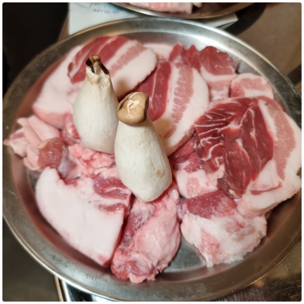 뒷고기땡기재&족발해 이미지