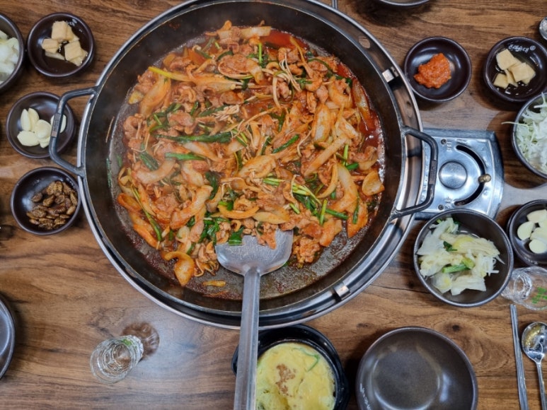 항아리닭갈비 이미지