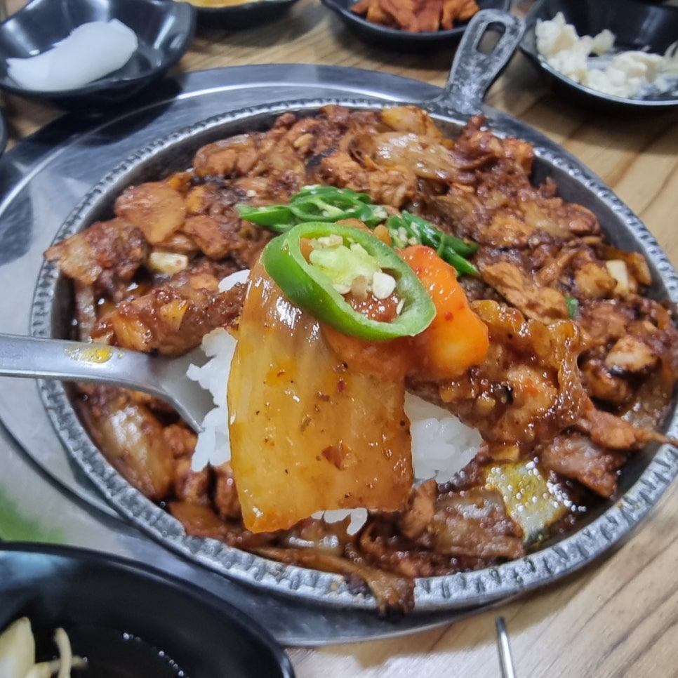 윤가네고깃집 이미지
