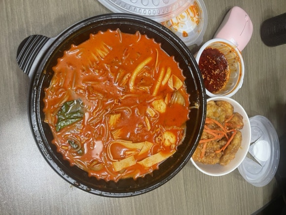 꿔바로우주는마라탕 이미지