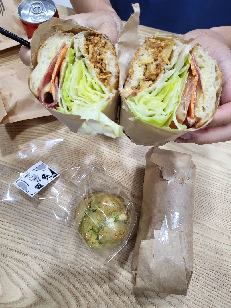 4242샌드위치 이미지