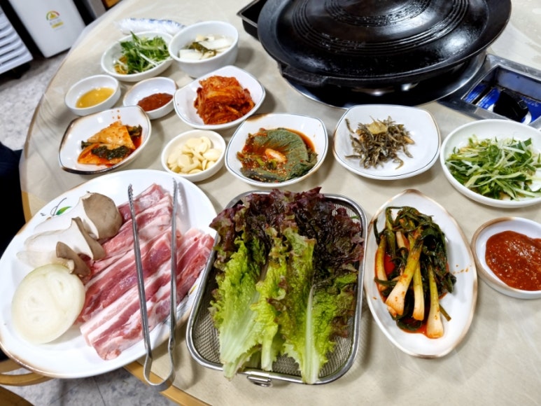 또치네삼겹살 이미지