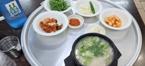 촌집돼지국밥 이미지