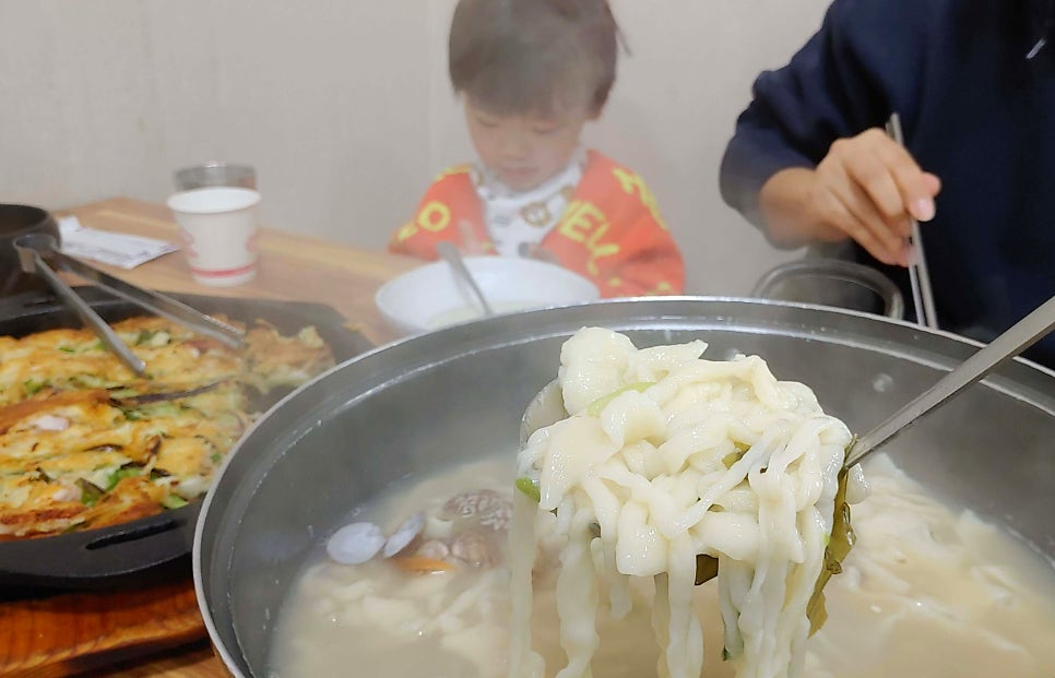 참맛손칼국수 이미지