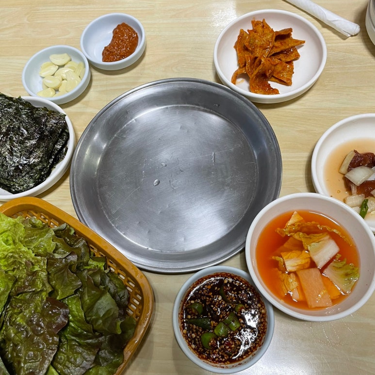 원조촌돼지 이미지