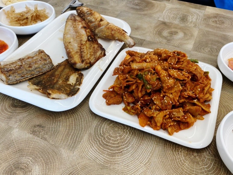 은빛생선구이 이미지