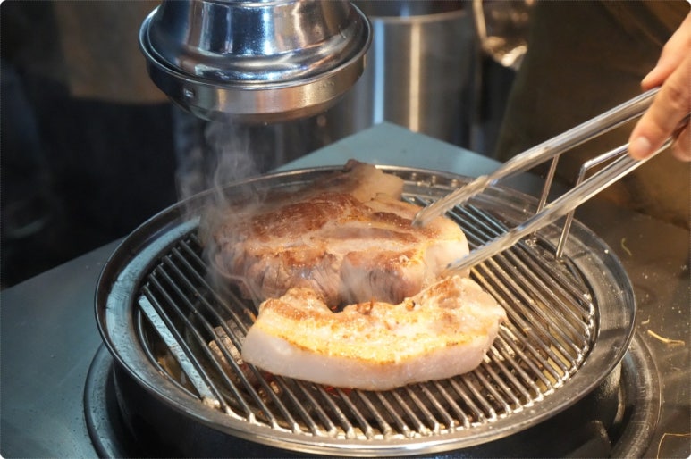 흑돼지김치말이 이미지
