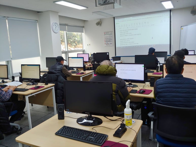 수영구노인복지관 이미지