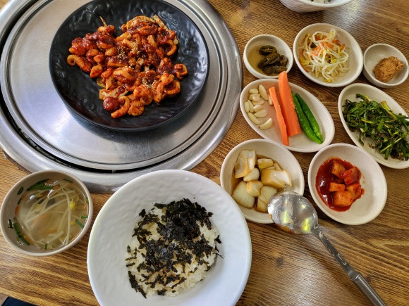 하늘천따지식당 이미지