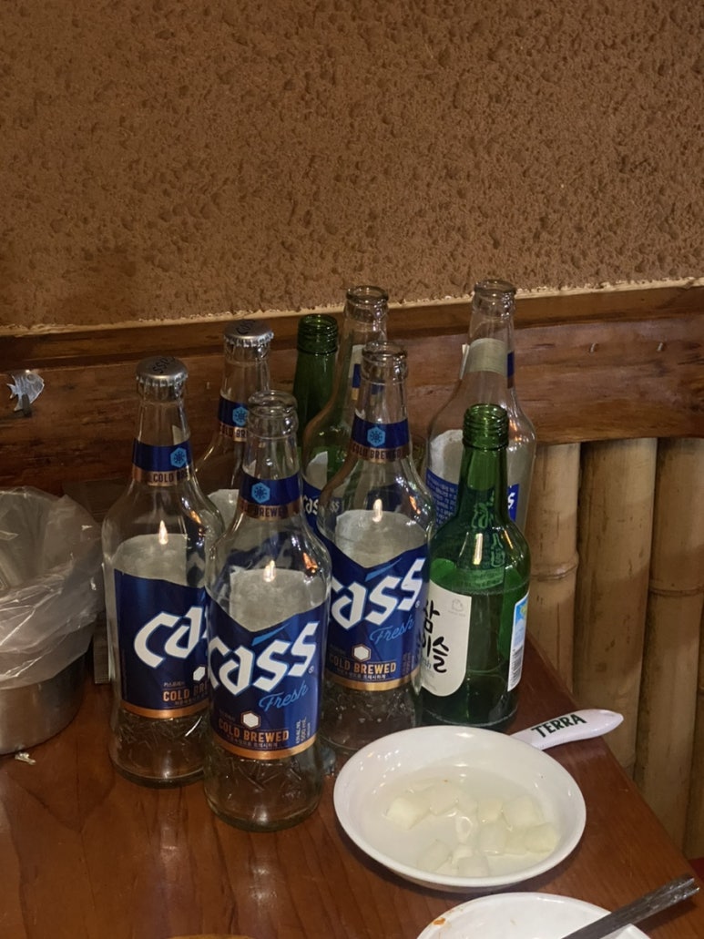 장터숯불닭바베큐 이미지