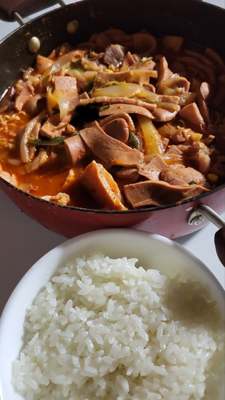 왕부대찌개 이미지
