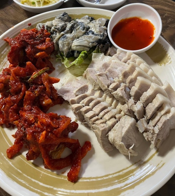 굴이랑보쌈이랑 이미지