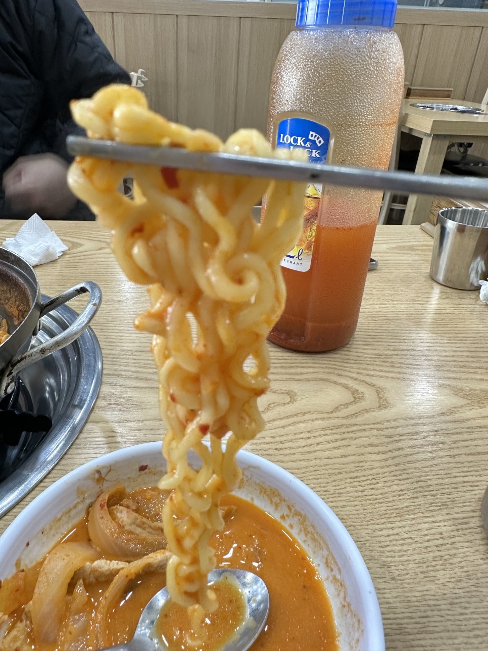 뽀글이생돼지김치찌개 이미지