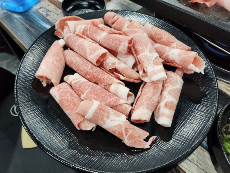 이모네대패삼겹살 이미지