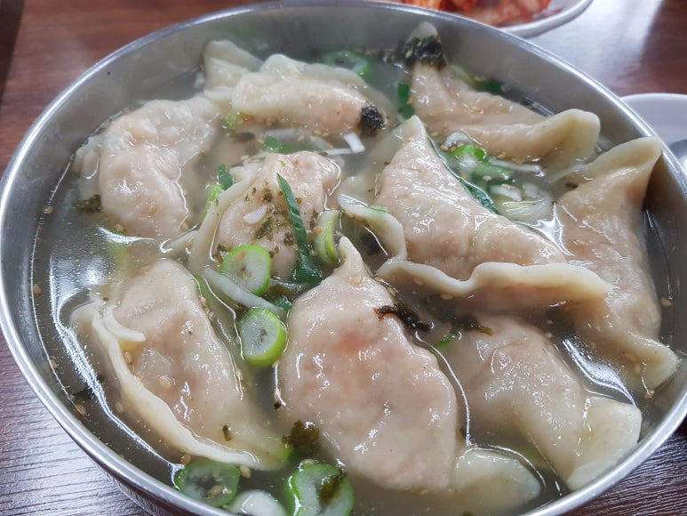 신다래칼국수 이미지
