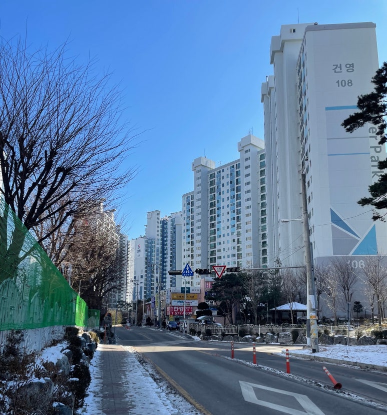 퍼니테이블 이미지