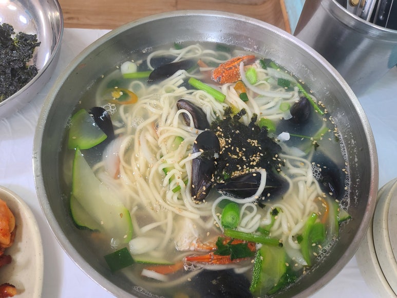 해물충무김밥 이미지