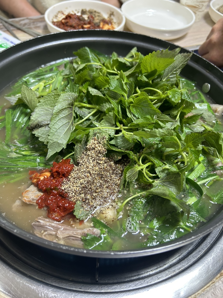 성현옻닭 이미지