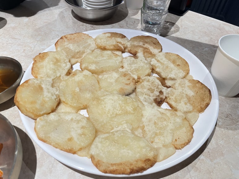 제주곤이칼국수 이미지