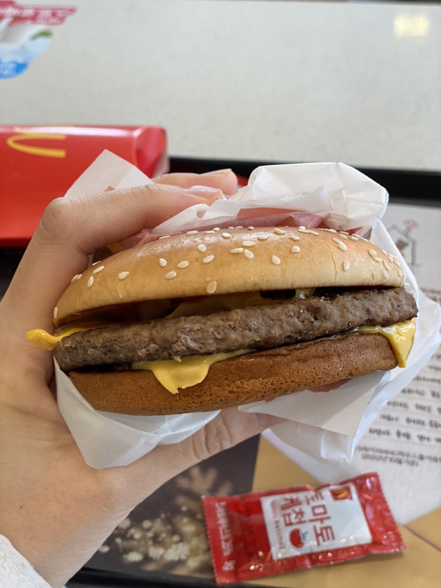 맥도날드평내DT점 이미지