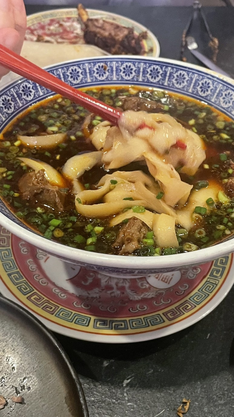 쯔란우육면 이미지