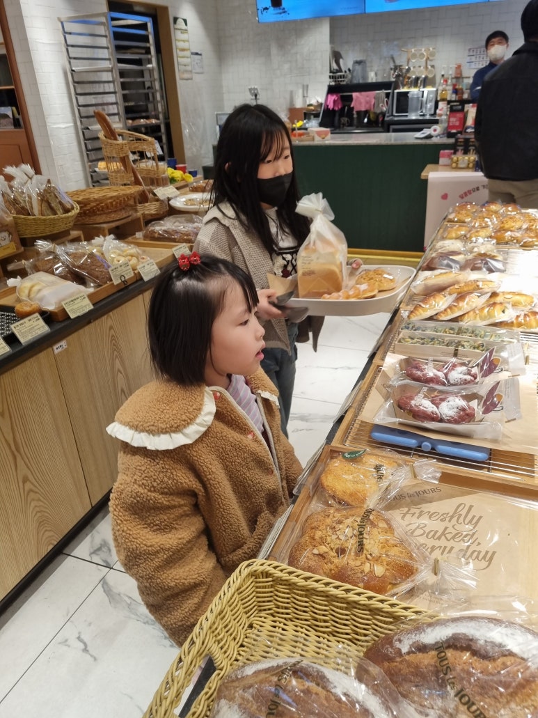 뚜레쥬르충주용산호암 이미지