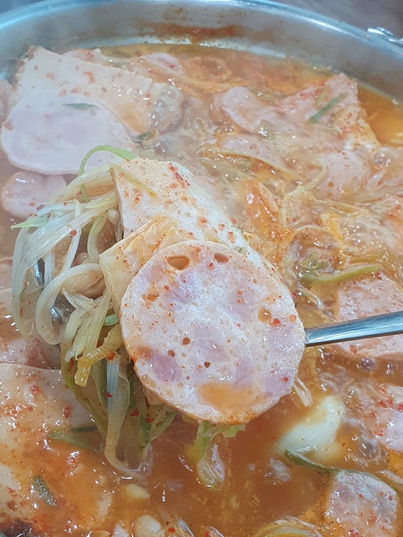 로만델리 부대찌개 이미지