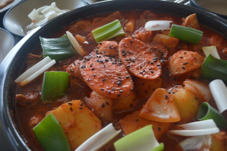 조순금닭도리탕 이미지