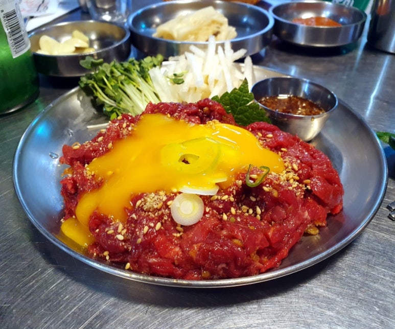 육회뚝심 이미지