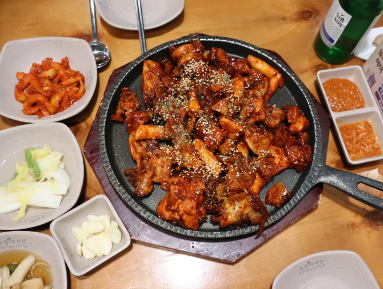 고래족발 이미지