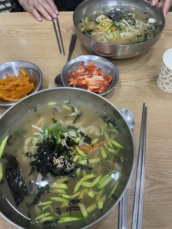 행복한홍두깨손칼국수냉면 이미지