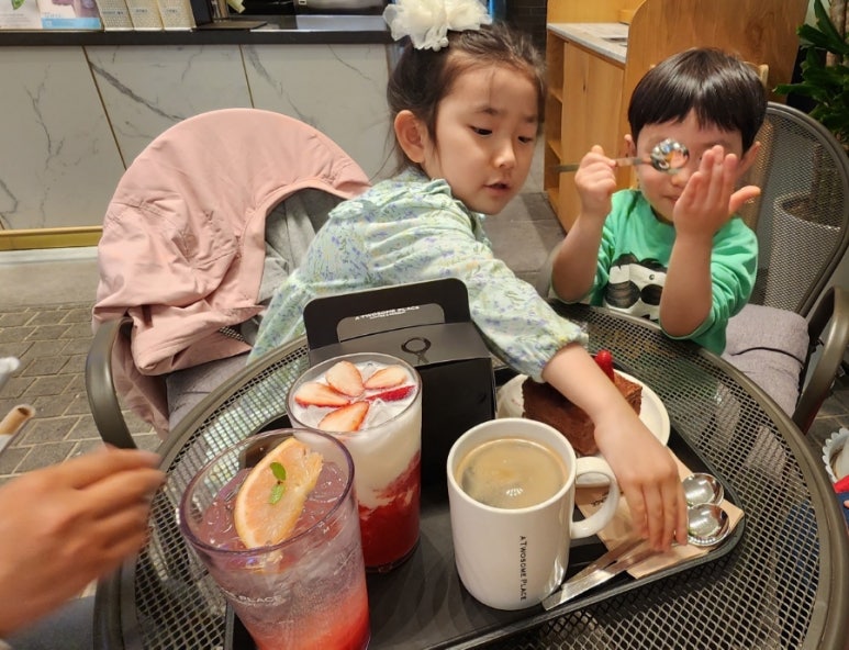 투썸플레이스안양엔터식스점 이미지