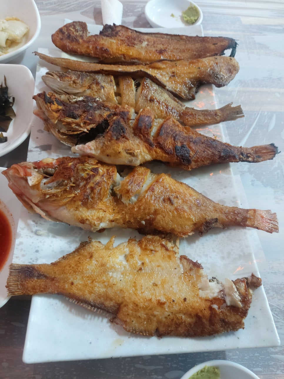 어촌생선구이 이미지