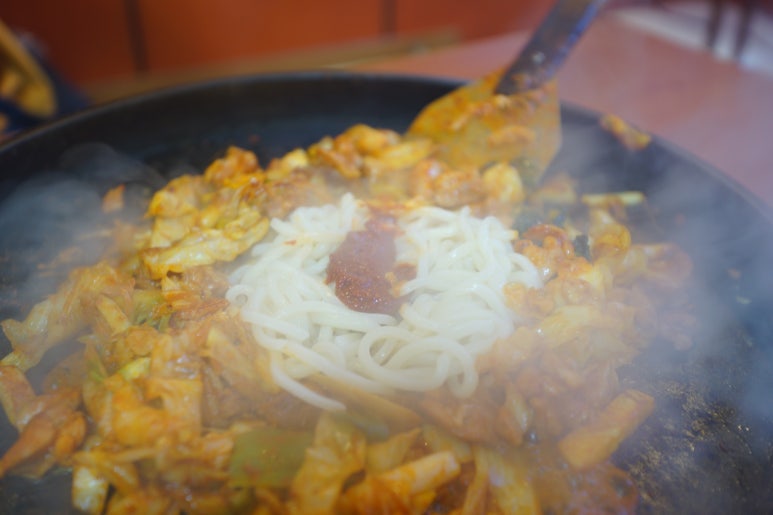 춘천마신는닭갈비 이미지
