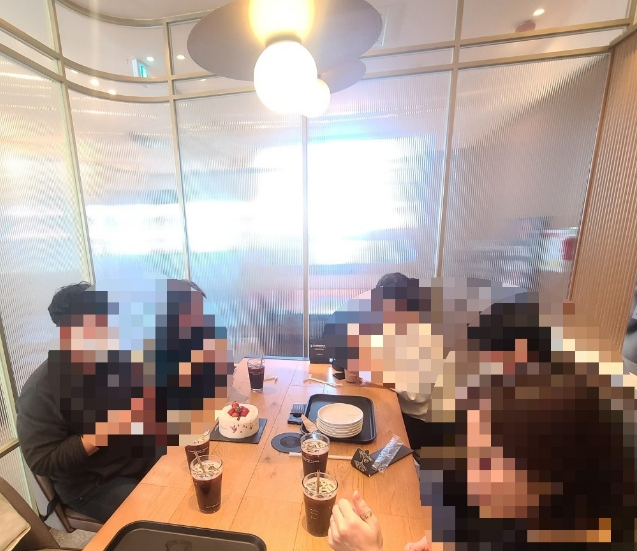 투썸플레이스왜관DT점 이미지