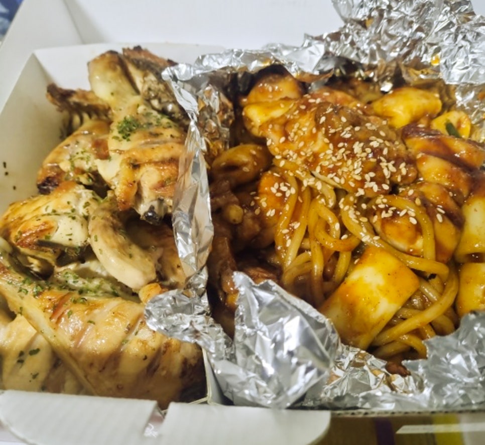 쌍둥이 숯불두마리치킨 화명점 이미지