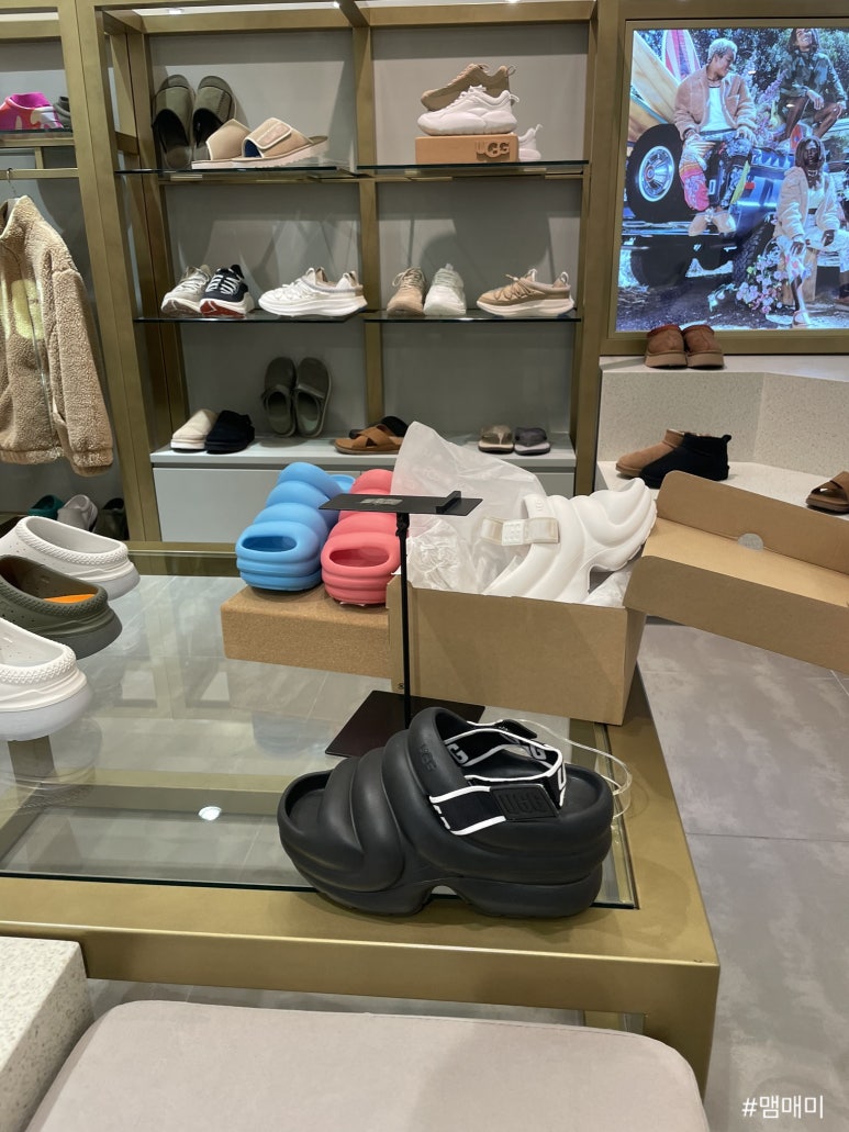 롯데부산UGG 이미지