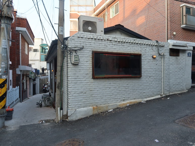 유명여인숙 이미지